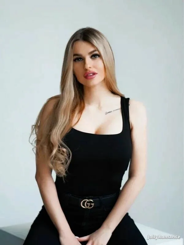 Nadezhda Profile image 1