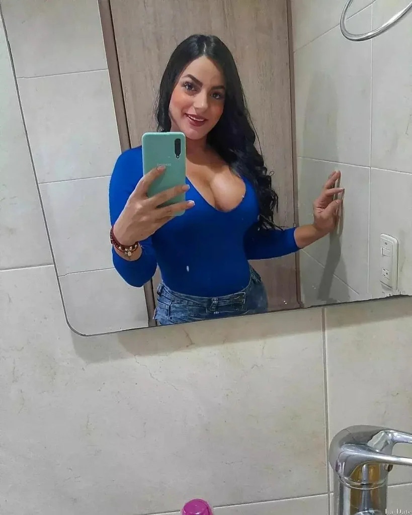 Mariana Profile image 2