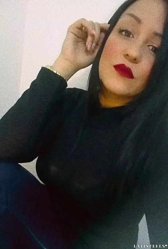 Yirleidy Profile image 1