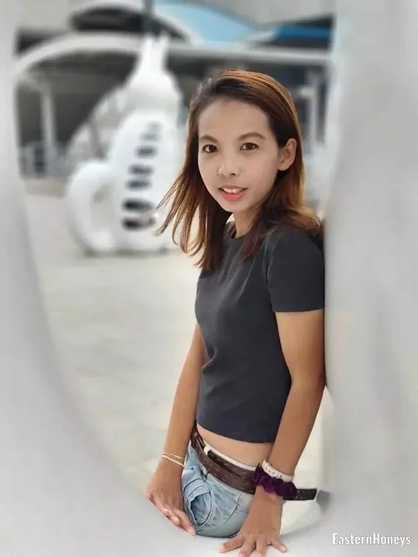 Linda Profile image 1