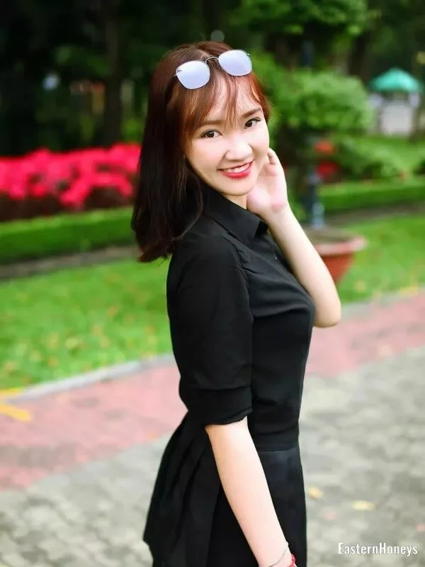 Anna Profile image 2